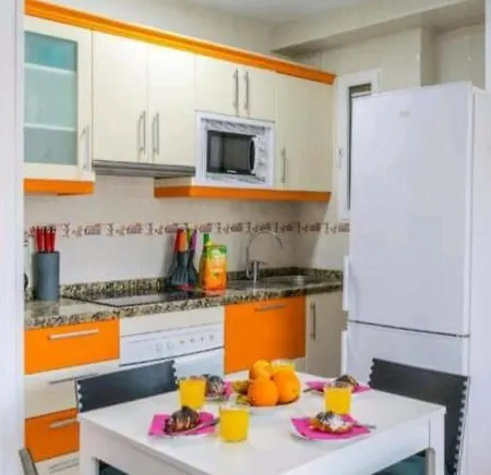Apartamento En La Carihuela *
